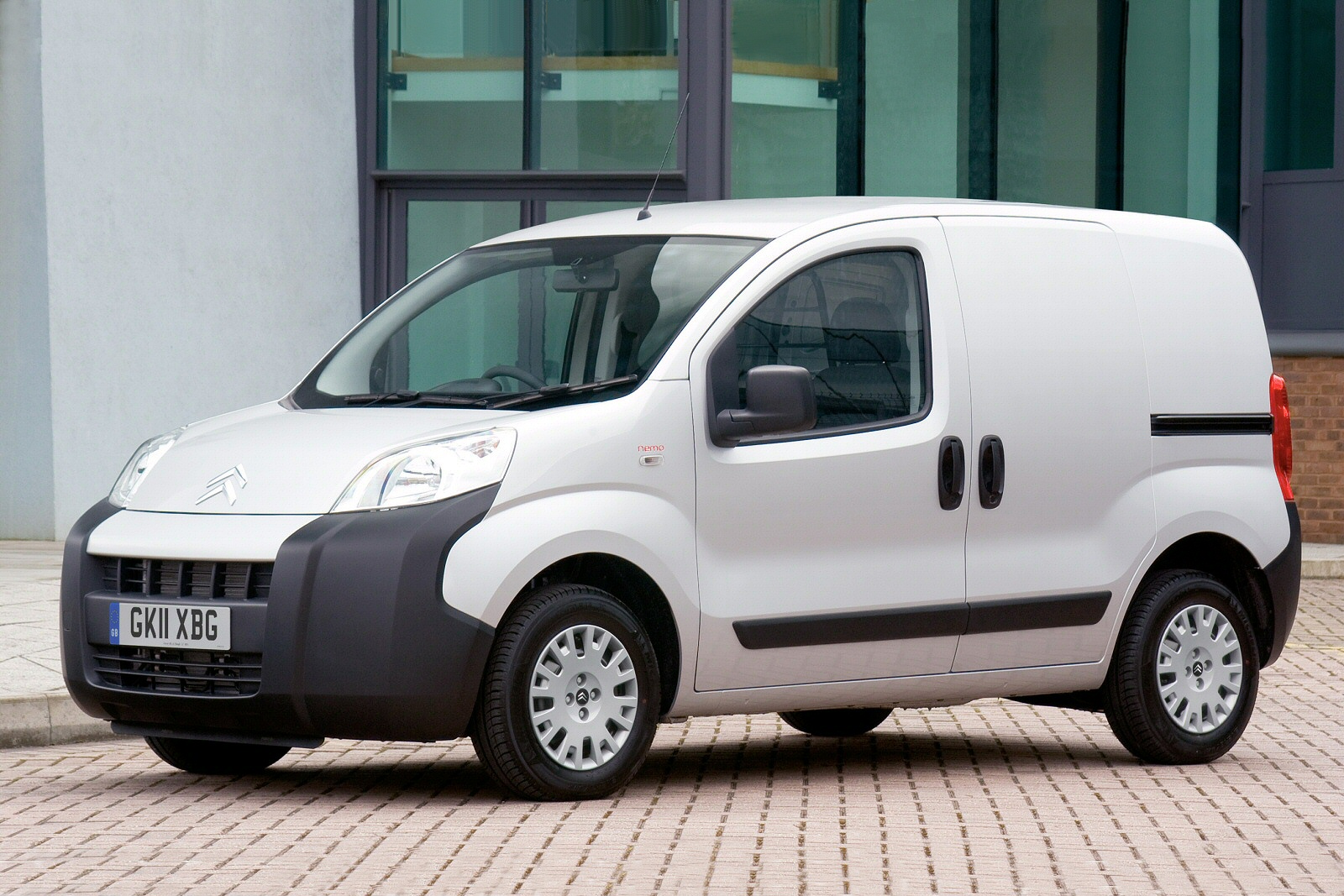 Drom nissan nv200